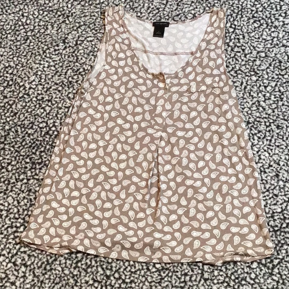 Beige & white paisley tank top